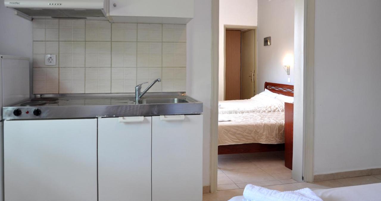 Coralli Beach Studios-Apartments Kallithea  Εξωτερικό φωτογραφία